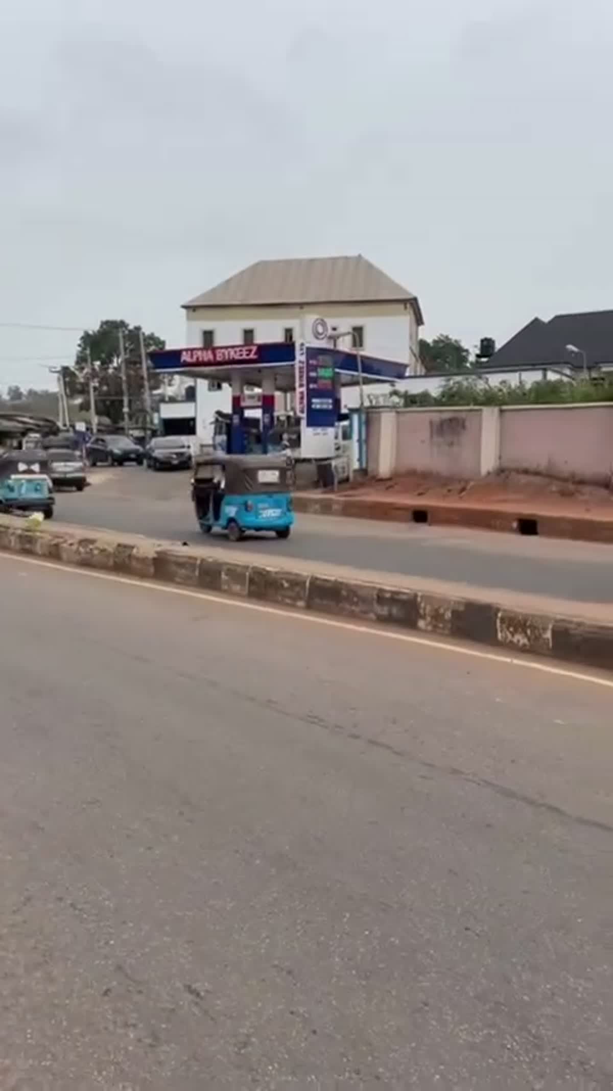 50 x 100 ft Land on Okpanam Major Road, Asaba